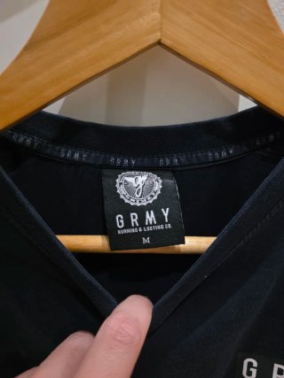 Camiseta GRMY Talla M azul con Detalles Naranja