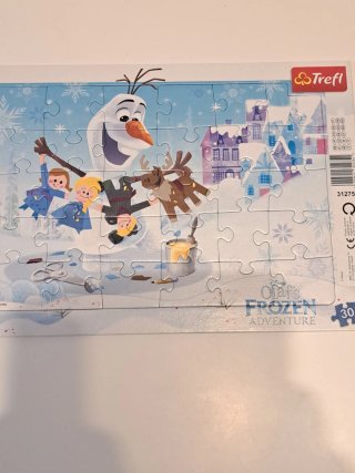 Lote 2 Puzles Disney Frozen y Sofia