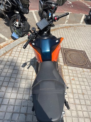 KTM Duke 125 NAKED Naranja/Negra