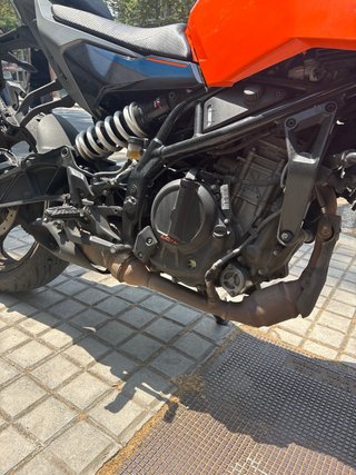 KTM Duke 125 NAKED Naranja/Negra