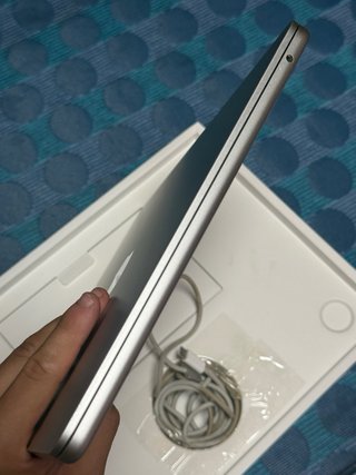 MacBook Air M2 8GB RAM 512GB SSD Plata
