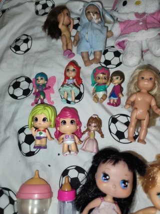 Lote Juguetes Bebés y Muñecas