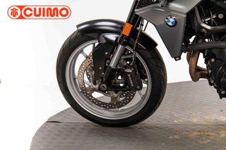 BMW F 900 R