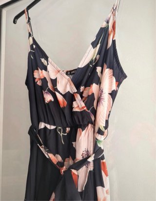 Vestido largo floral negro y rosa