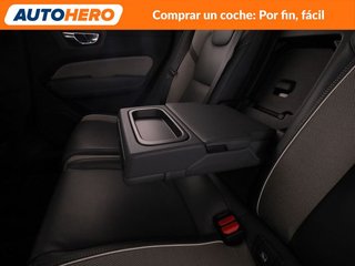 Volvo XC60 2.0 D4 R-Design 2WD