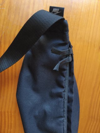 Riñonera Nike Negra