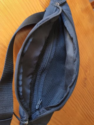 Riñonera Nike Negra