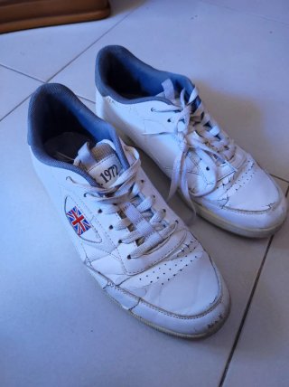 Nike Zoom 2000 + Scarpe Basse Bianche