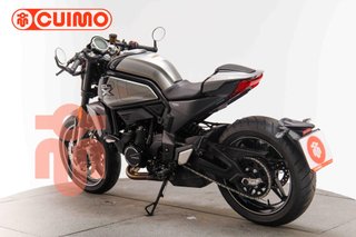 CFMOTO 700 CL-X SPORT