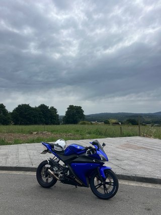 Yamaha YZF R125