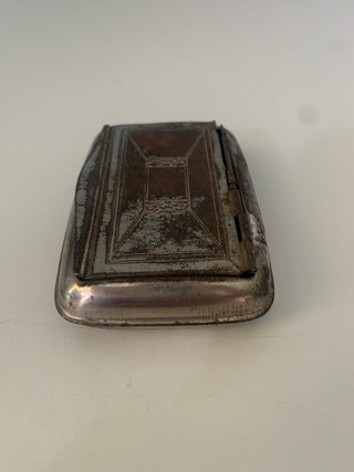 Contenitore in  metallo vintage
