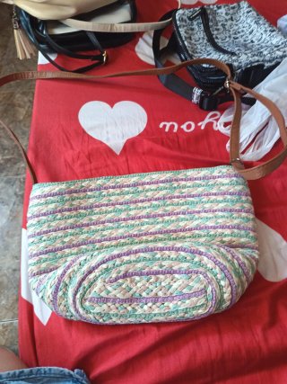 Bolso Negro y Blanco