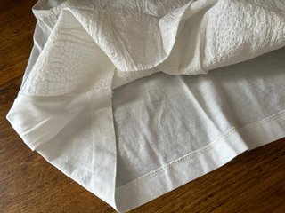 Blusa Intropia bordada blanca