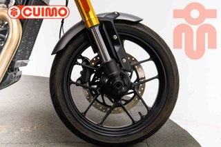 TRIUMPH SPEED 400