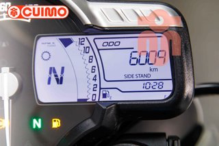 TRIUMPH SPEED 400