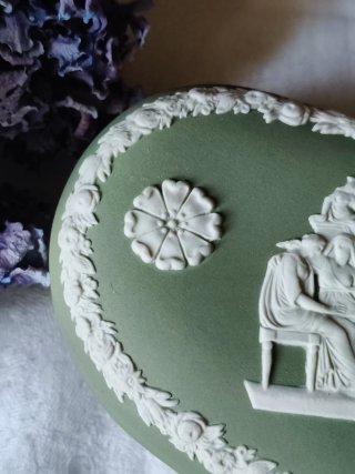 Cofanetto Wedgwood verde salvia