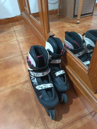 Patines Oxelo y Bolsa para llevarlos