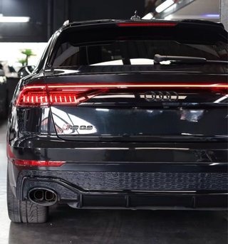 Audi RS Q8 TFSI quattro (600 cv)2024
