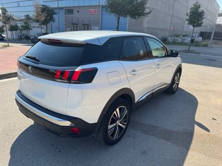 Peugeot 3008 1.2 gasolina automático