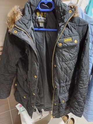 Chaqueta Barbour acolchada negra T40