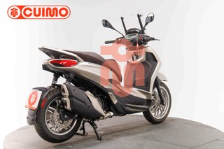 PIAGGIO BEVERLY 400