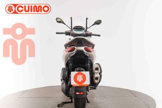 PIAGGIO BEVERLY 400
