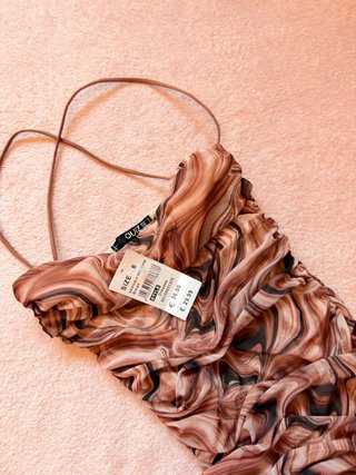 Vestido Fruncido Quiz NUEVO/ Talla 8-S