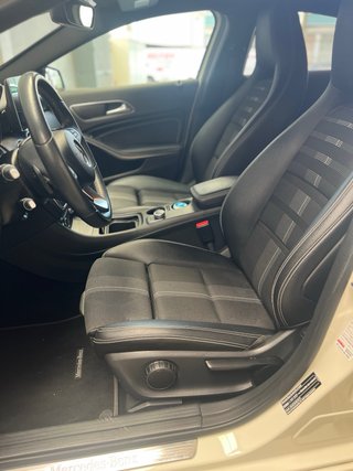 Mercedes-Benz Clase A220 4 matic.