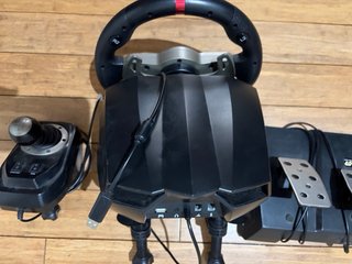Volante ,pedales y calbio paly station y pc