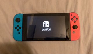Nintendo Switch Azul y Rojo