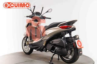 PIAGGIO BEVERLY 400