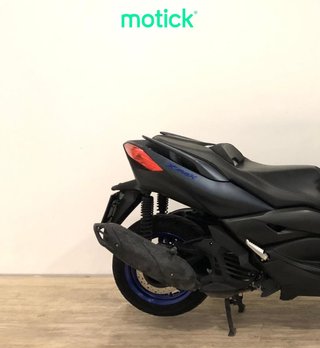 YAMAHA XMAX 125