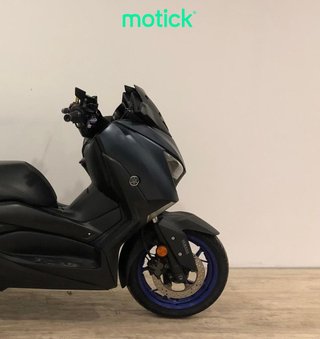 YAMAHA XMAX 125