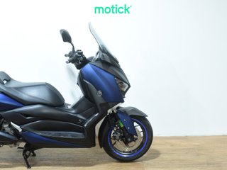 YAMAHA XMAX 300