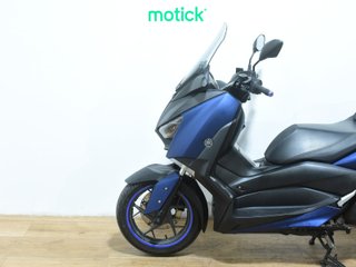 YAMAHA XMAX 300