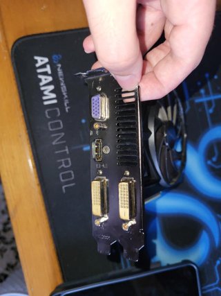 Tarjeta Gráfica Nvidia GT 740 2GB DDR5