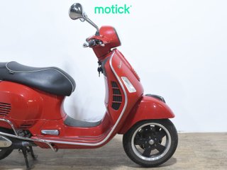 VESPA GTS 125 ( SUPER )