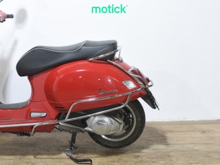 VESPA GTS 125 ( SUPER )