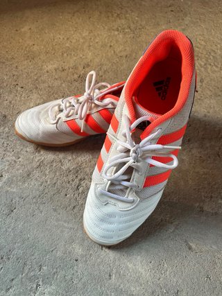Tenis adidas