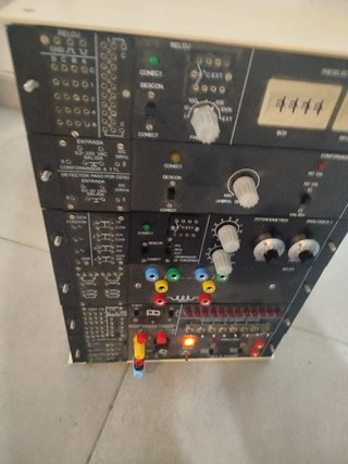 Entrenador Electrónico Universal TEU 831