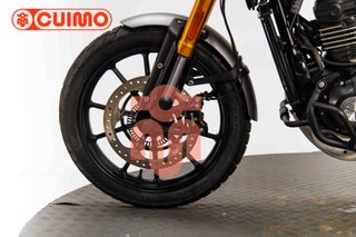 TRIUMPH SCRAMBLER 400 X