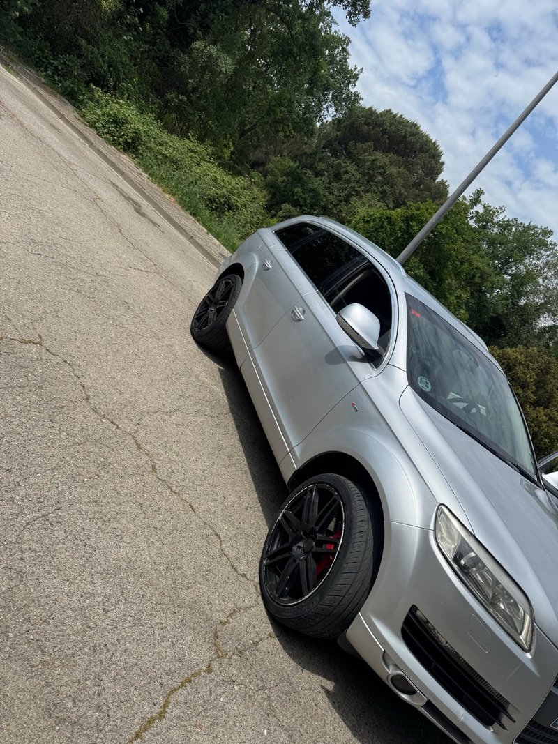 Audi Q7 2006 - foto 1