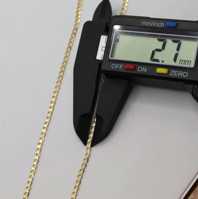 Cadena de oro de 18k. Peso: 4.72 gr.