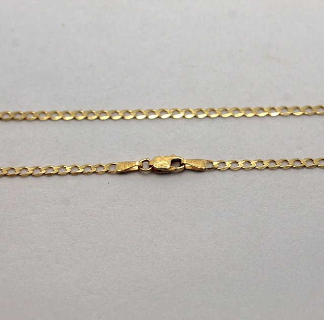 Cadena de oro de 18k. Peso: 4.72 gr.