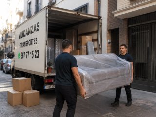 Ofrecemos servicios de mudanzas completas