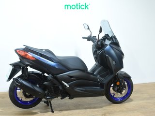 YAMAHA XMAX 125