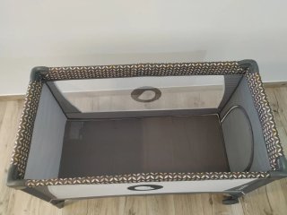 Cuna de viaje Lionelo