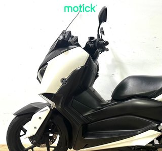 YAMAHA XMAX 300