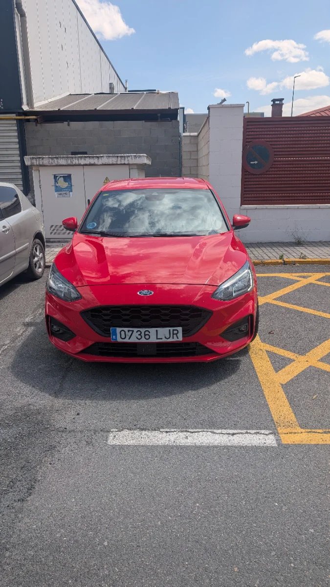 Ford Focus 2020 - foto 1