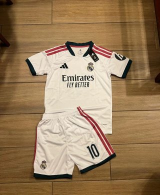 Equipación Real Madrid Adidas Talla M